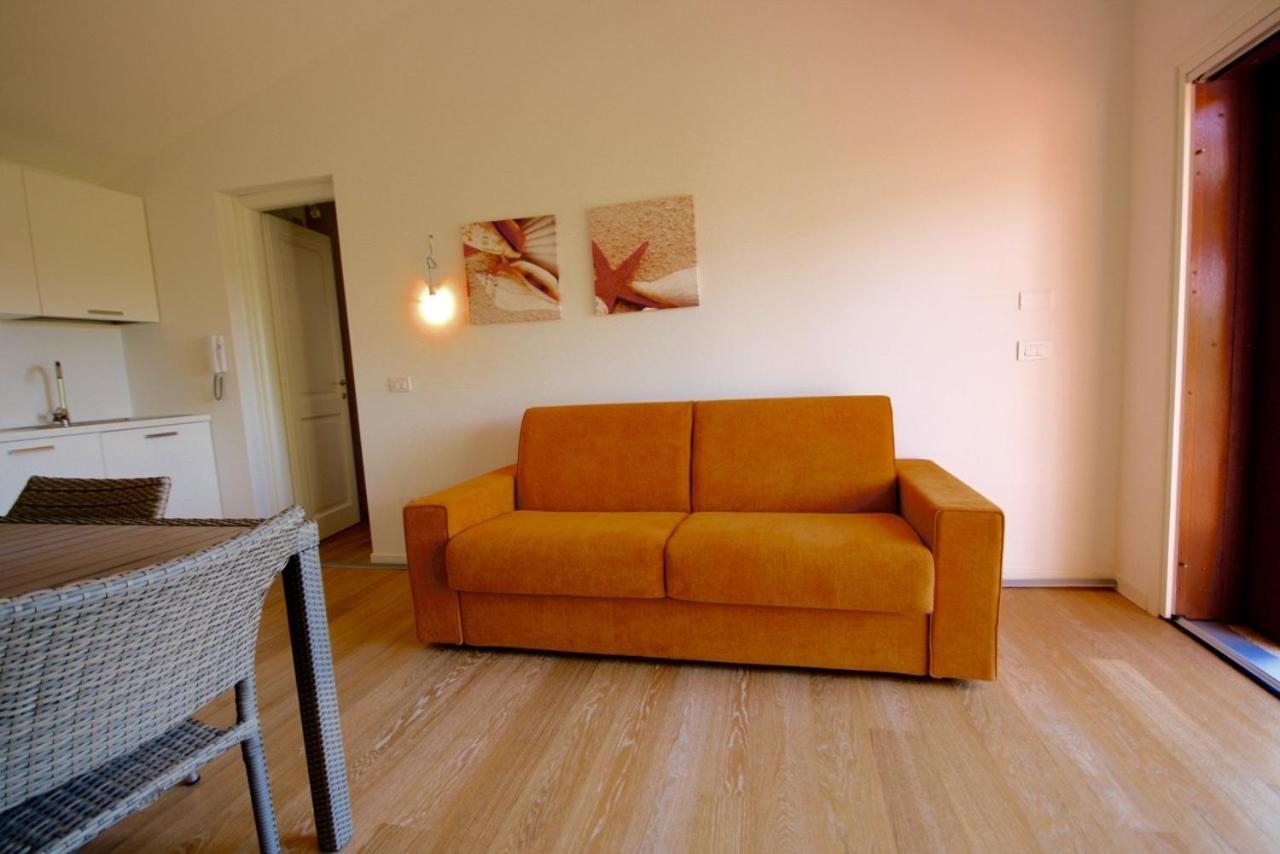 הוילה פורטו רוטונדו Residenze Dei Fiori חדר תמונה