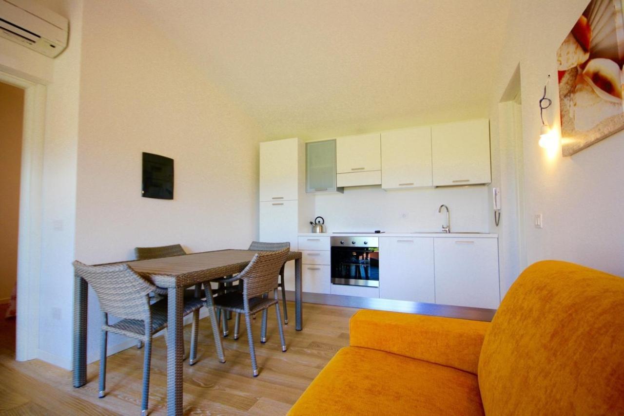 הוילה פורטו רוטונדו Residenze Dei Fiori חדר תמונה